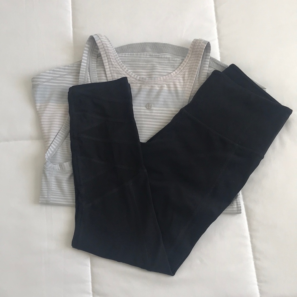 Athleta Capris w/Mesh Detail